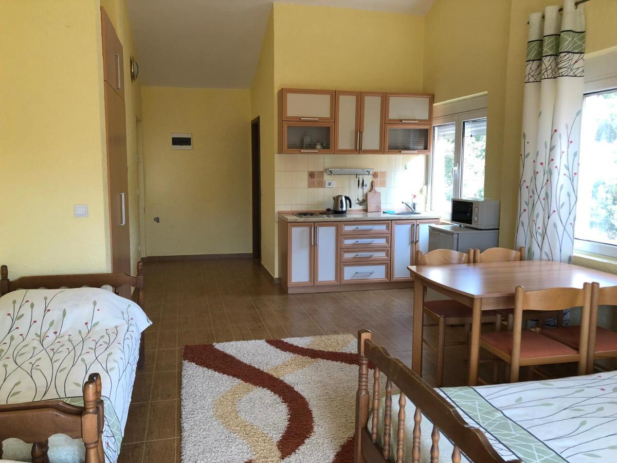 Apartments Delcheva Utjeha Dış mekan fotoğraf