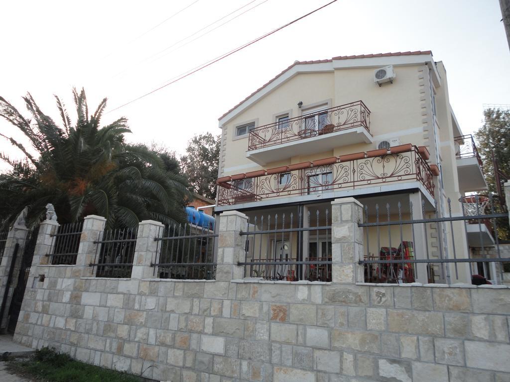 Apartments Delcheva Utjeha Dış mekan fotoğraf